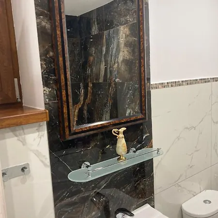 Avila , Stadtmitte * Карпач